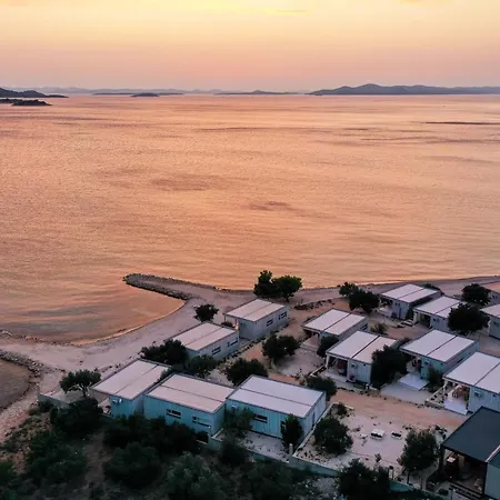 Villa Buqez Eco - Front 26 - Seaview