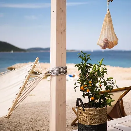 Villa Buqez Eco - Front 26 - Seaview