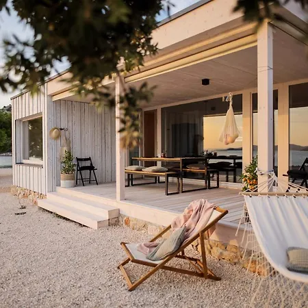 Buqez Eco - Front 26 - Seaview Villa