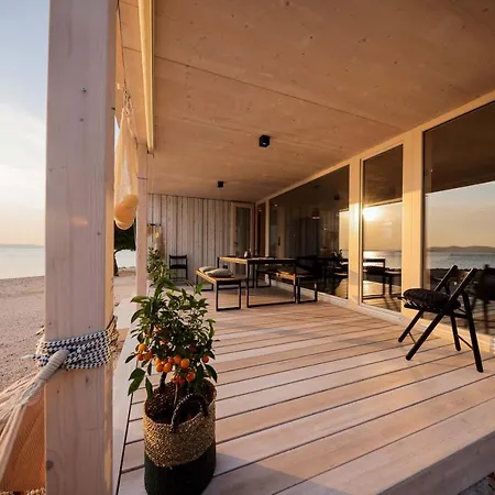 Buqez Eco - Front 26 - Seaview *