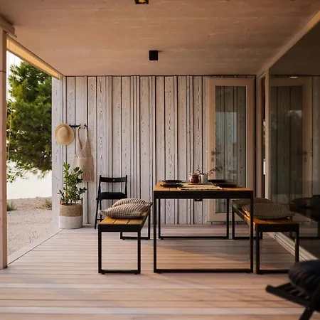Villa Buqez Eco - Front 26 - Seaview Drage