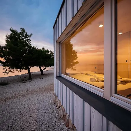 Buqez Eco - Front 26 - Seaview Villa